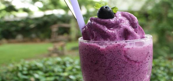 Grape Milk Shake | Indian | Vegetarian | Recipe