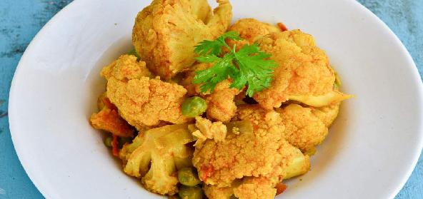 Cauliflower in Red Sauce | Indian | Vegetarian | Recipe